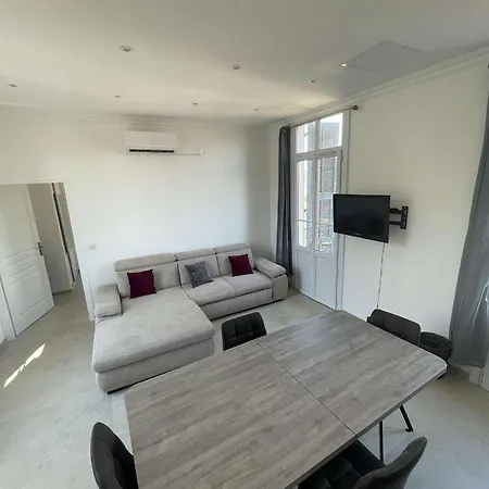 Cosy Flat 250m From Lejlighed Nice